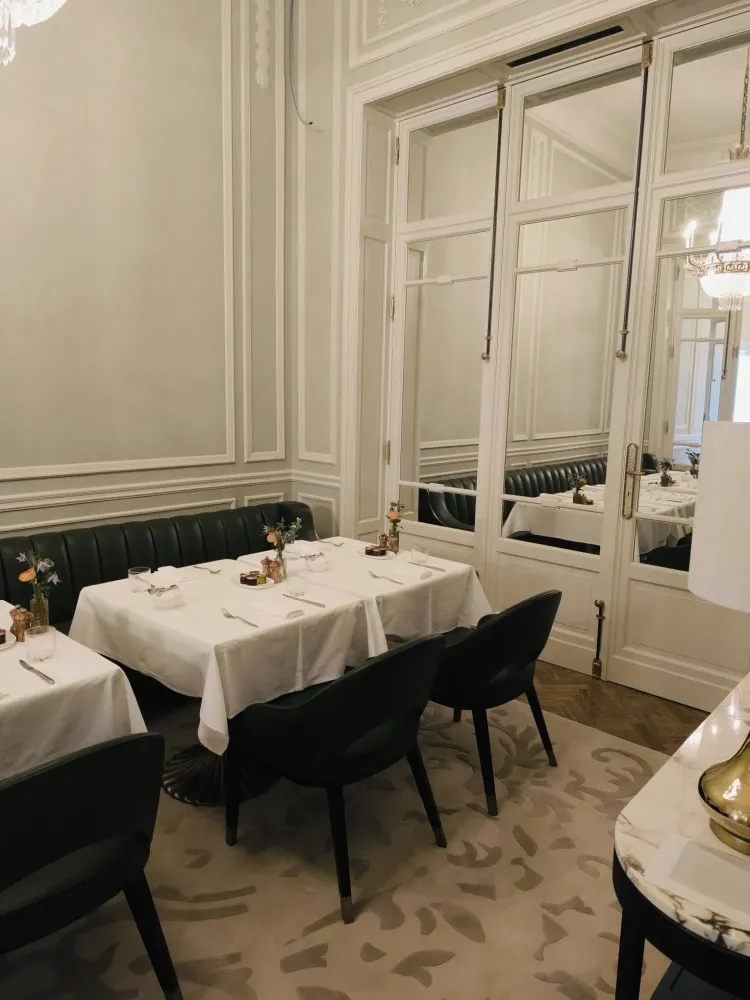 Corinthia 